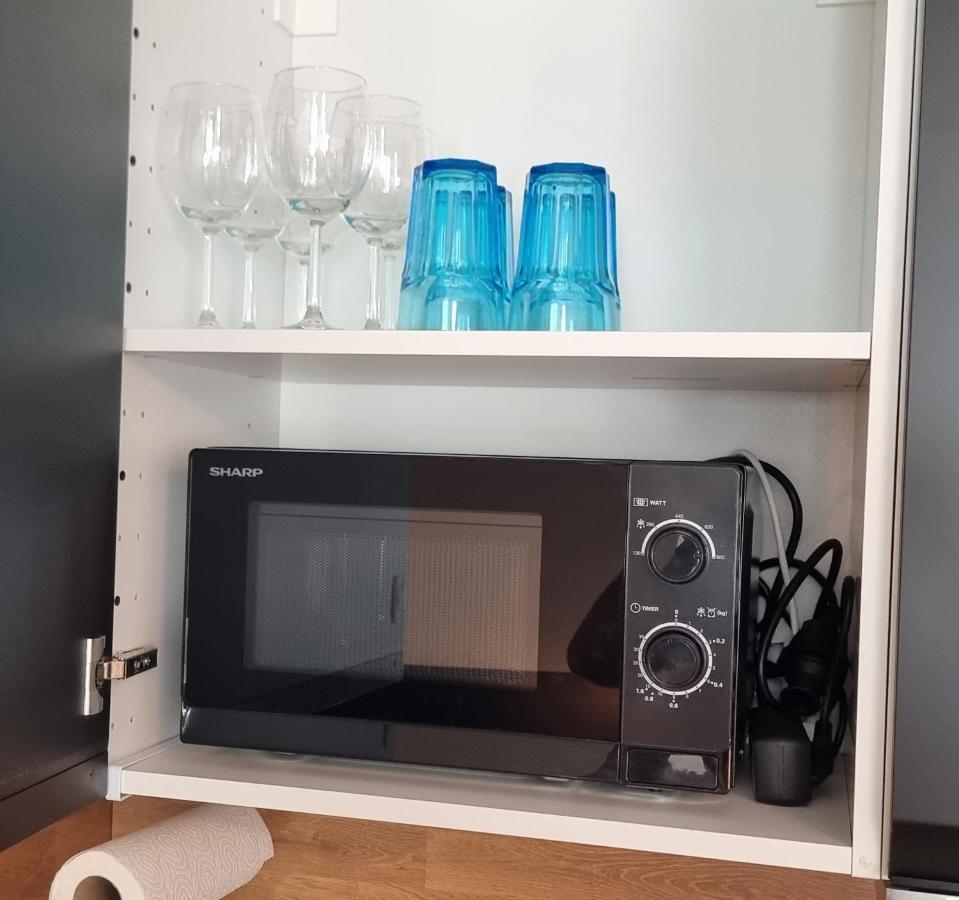 Federnest - Luxus-Studio - Kingsize Boxspringbett - Home-Office Mit Monitor Und Drucker - 11 Min Hbf 杜伊斯堡 外观 照片