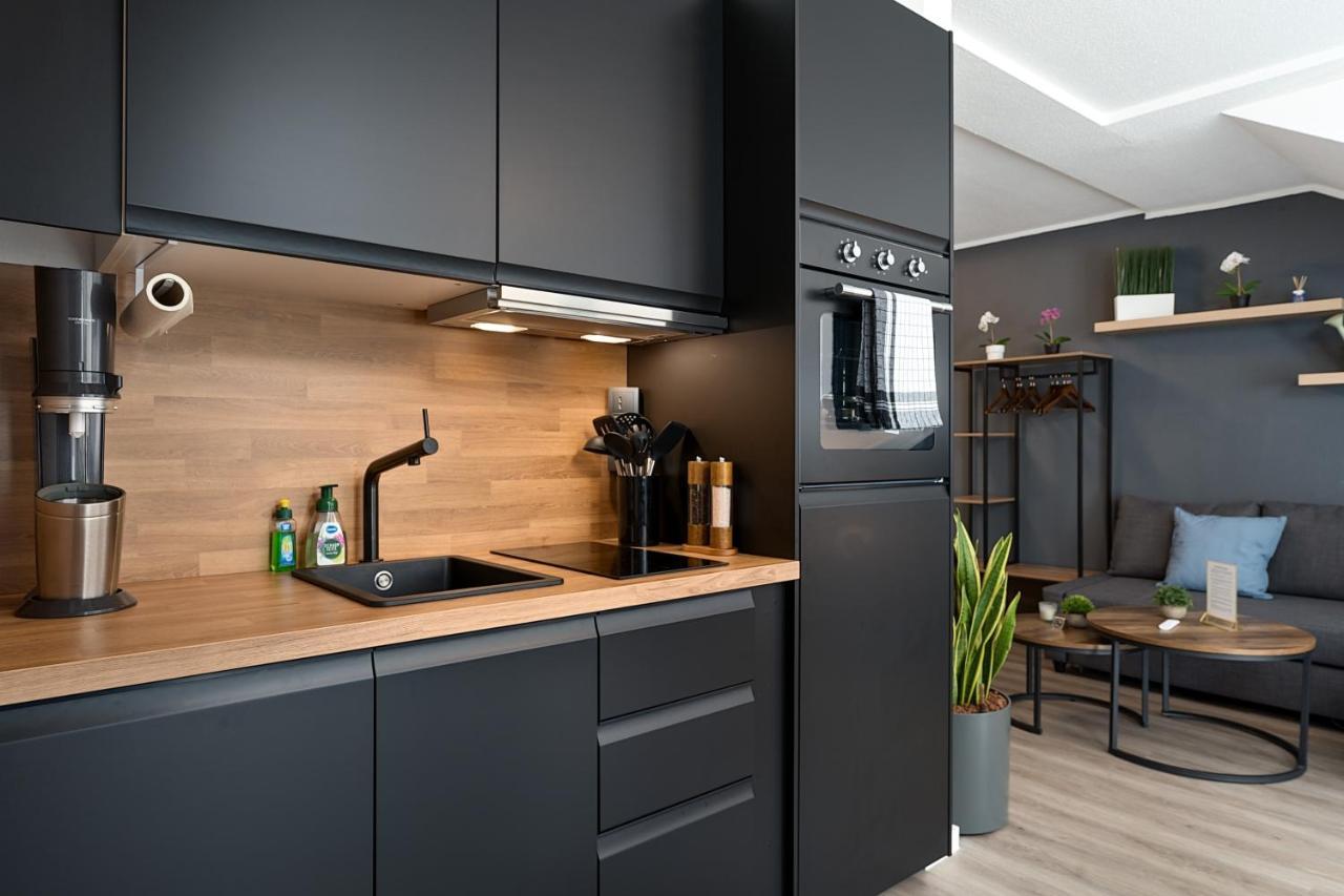 Federnest - Luxus-Studio - Kingsize Boxspringbett - Home-Office Mit Monitor Und Drucker - 11 Min Hbf 杜伊斯堡 外观 照片