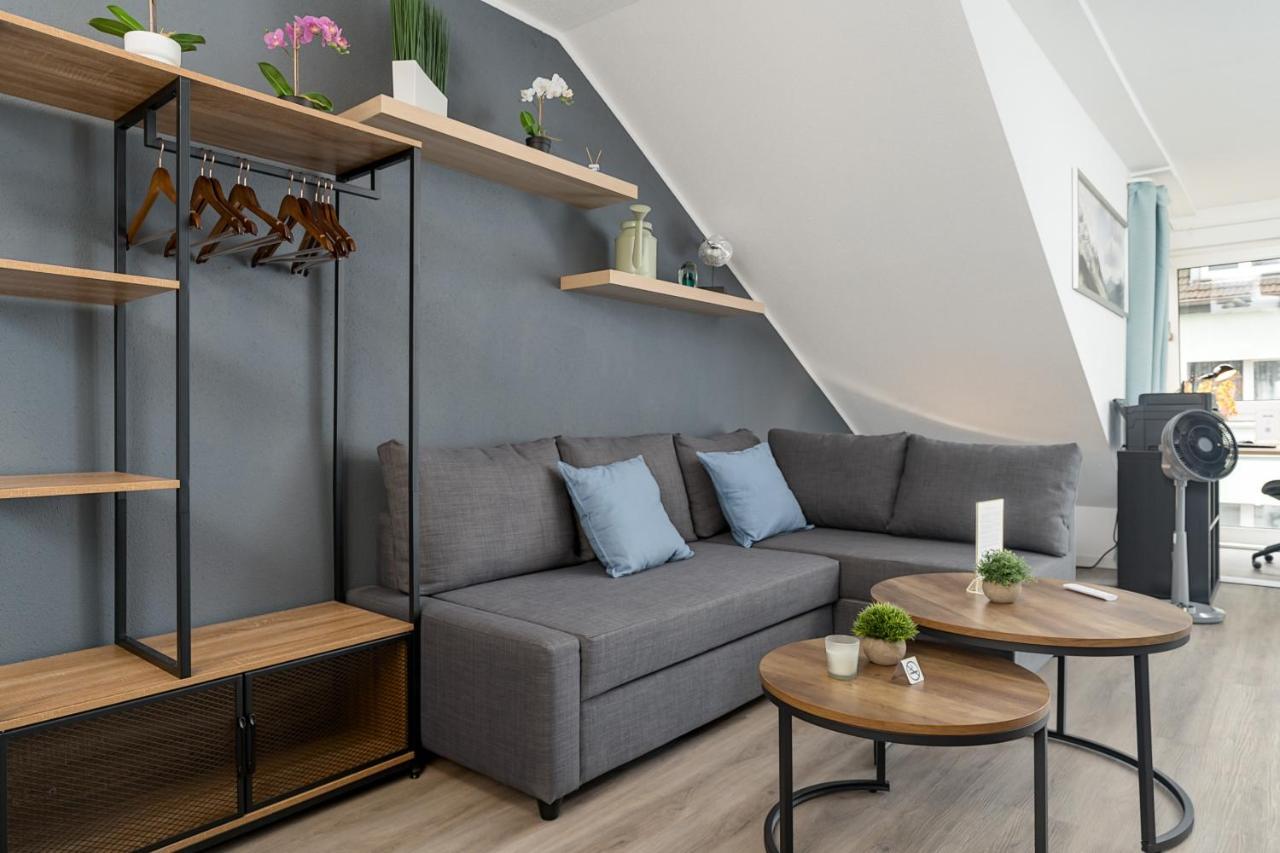 Federnest - Luxus-Studio - Kingsize Boxspringbett - Home-Office Mit Monitor Und Drucker - 11 Min Hbf 杜伊斯堡 外观 照片
