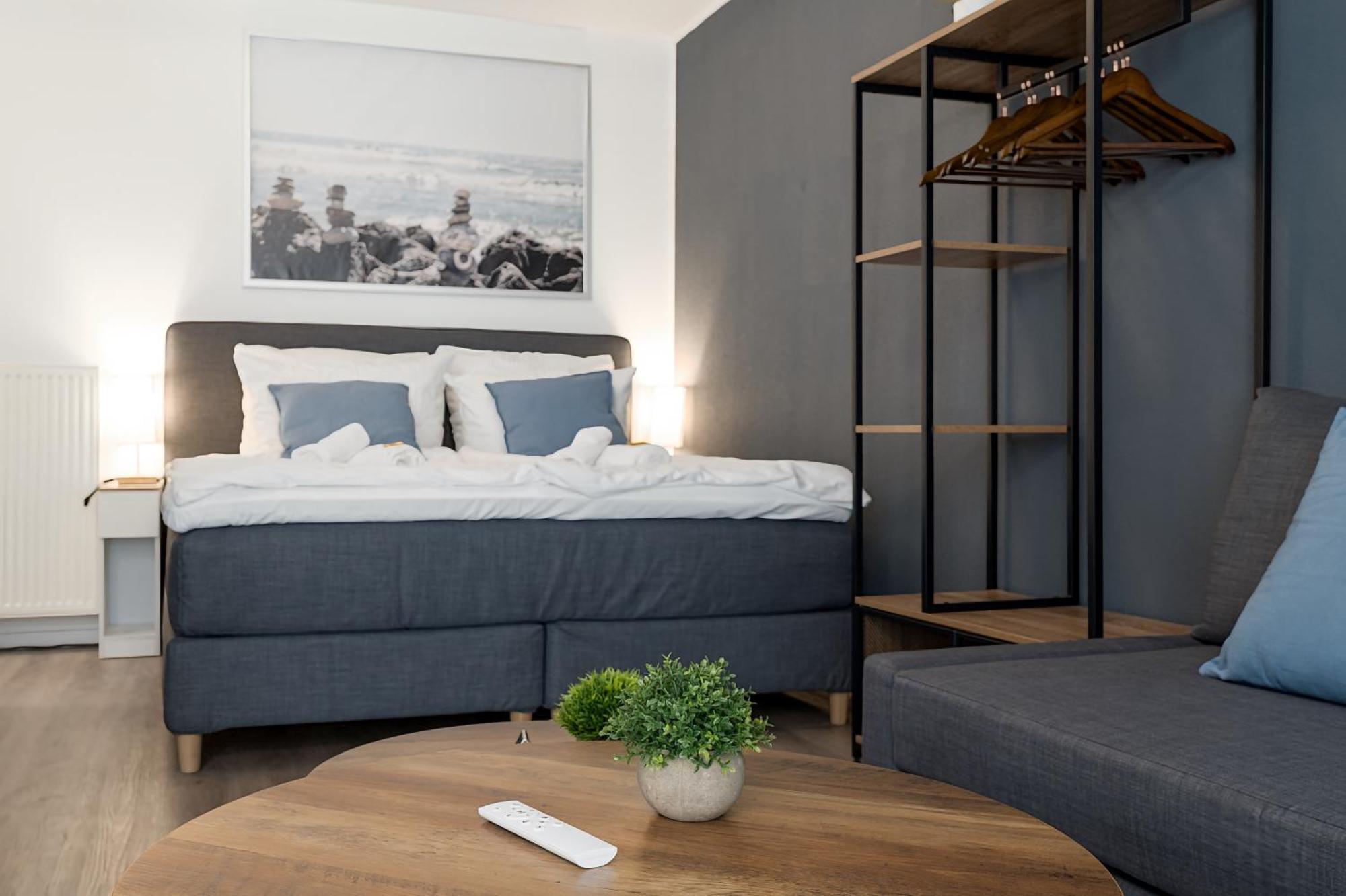 Federnest - Luxus-Studio - Kingsize Boxspringbett - Home-Office Mit Monitor Und Drucker - 11 Min Hbf 杜伊斯堡 外观 照片